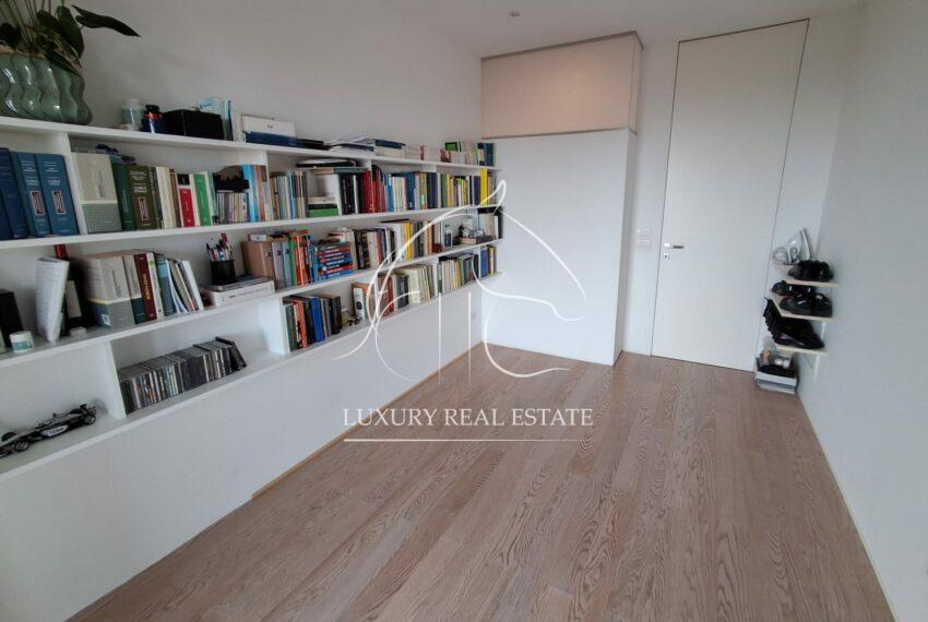 WhatsApp Image 2026-03-14 at 09.11.55 (2)