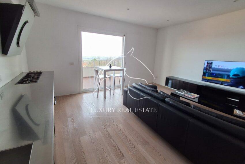 WhatsApp Image 2026-03-14 at 09.12.45