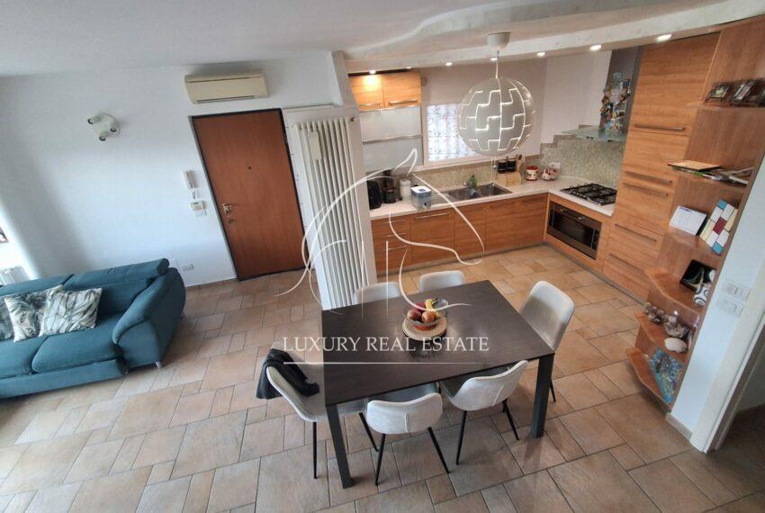 WhatsApp Image 2026-03-31 at 09.46.23 (1)