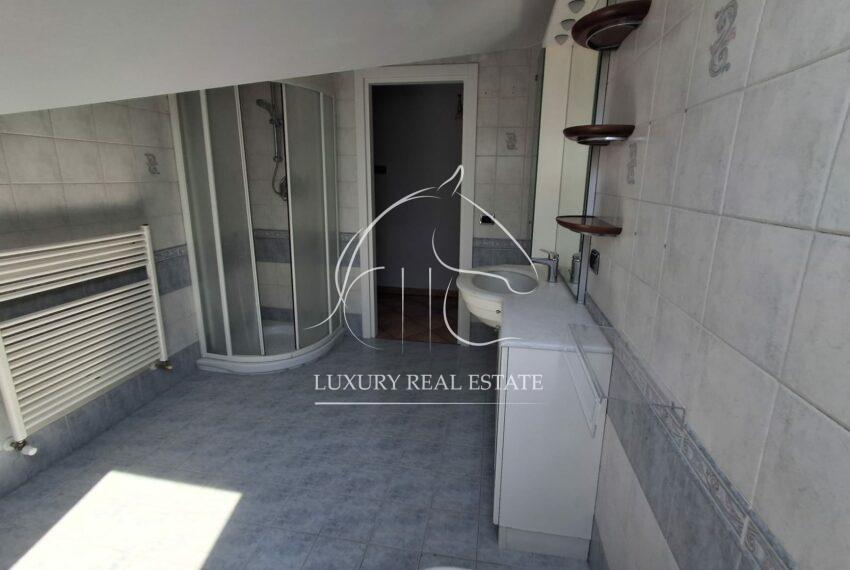 WhatsApp Image 2026-04-08 at 12.10.59 (6)